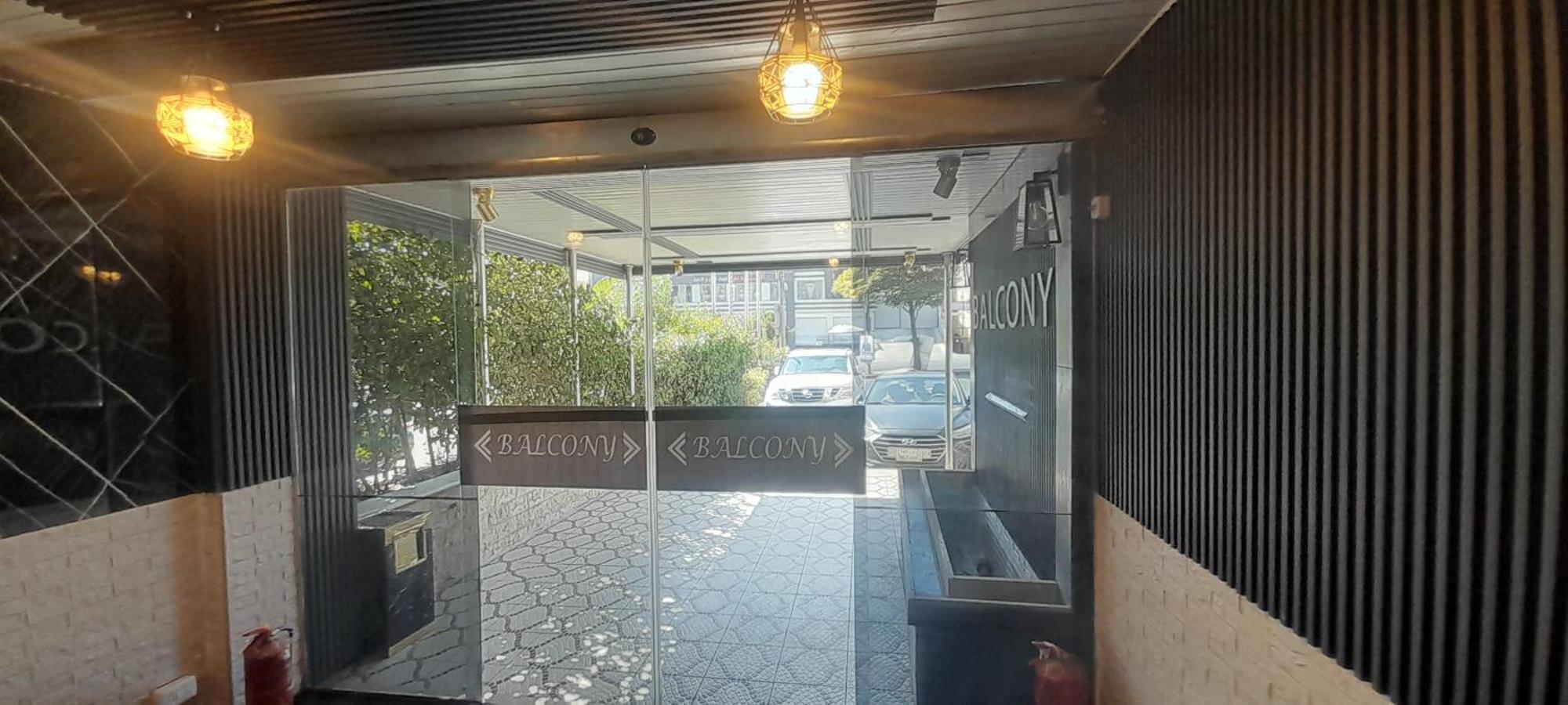 Balcony Hotel Amman Exterior foto